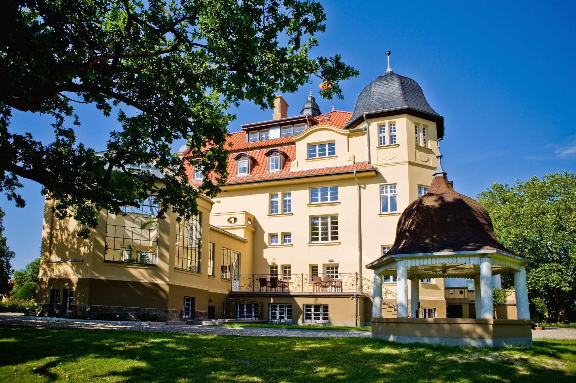 Residenz Hotel Wendorf Wendorf  Bagian luar foto