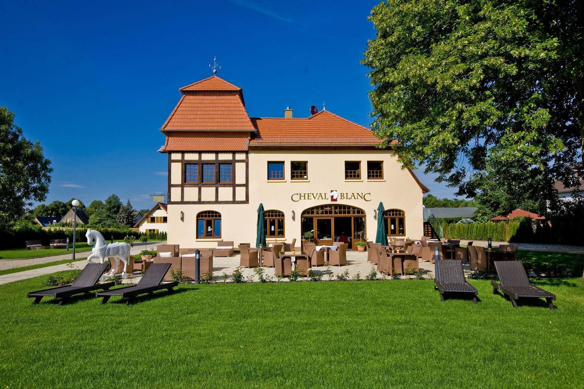 Residenz Hotel Wendorf Wendorf  Bagian luar foto